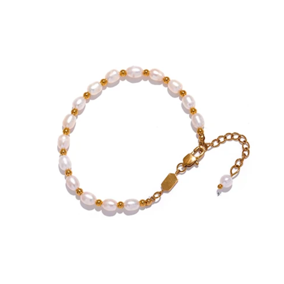 Nixie pearl bracelet